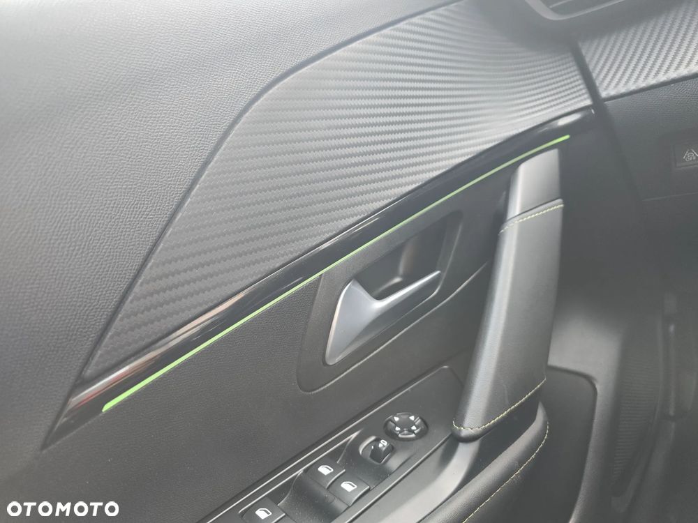 Peugeot 208 Elektromotor 136 GT - 24