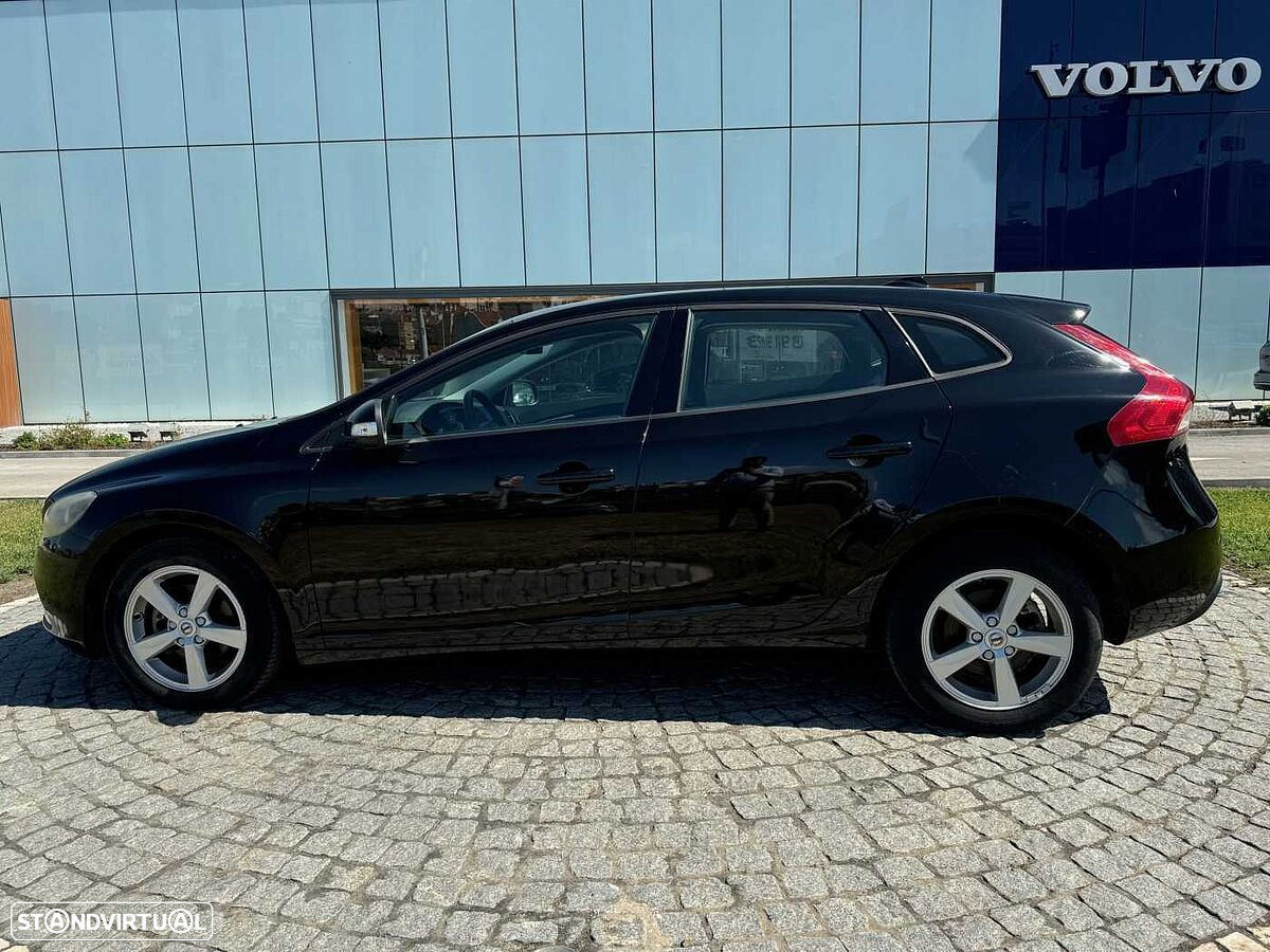 Volvo V40 2.0 D2 Kinetic Geartronic - 5