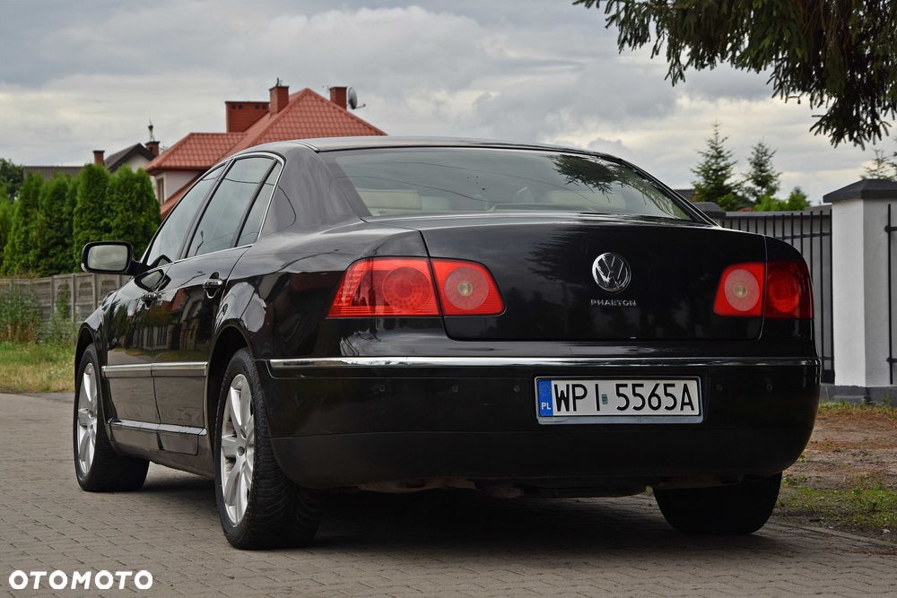 Volkswagen Phaeton - 3