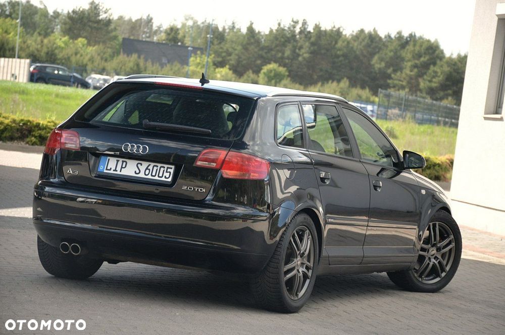 Audi A3 Sportback - 11