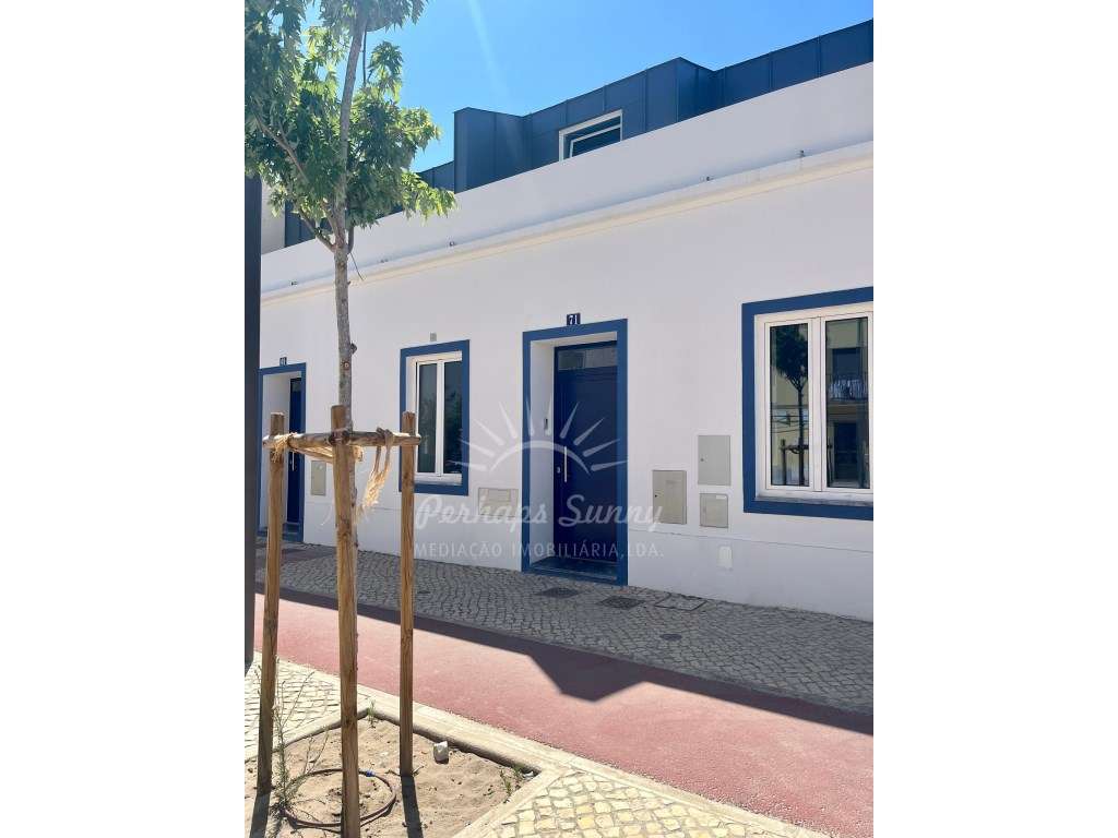 Moradia T3 Nova com Piscina no Centro de Grândola - Grande imagem: 2/10