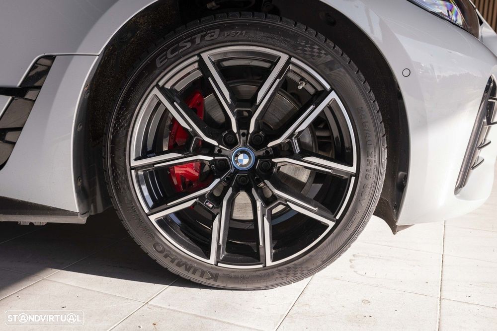 BMW i4 M50 Pack Desportivo M Pro - 14