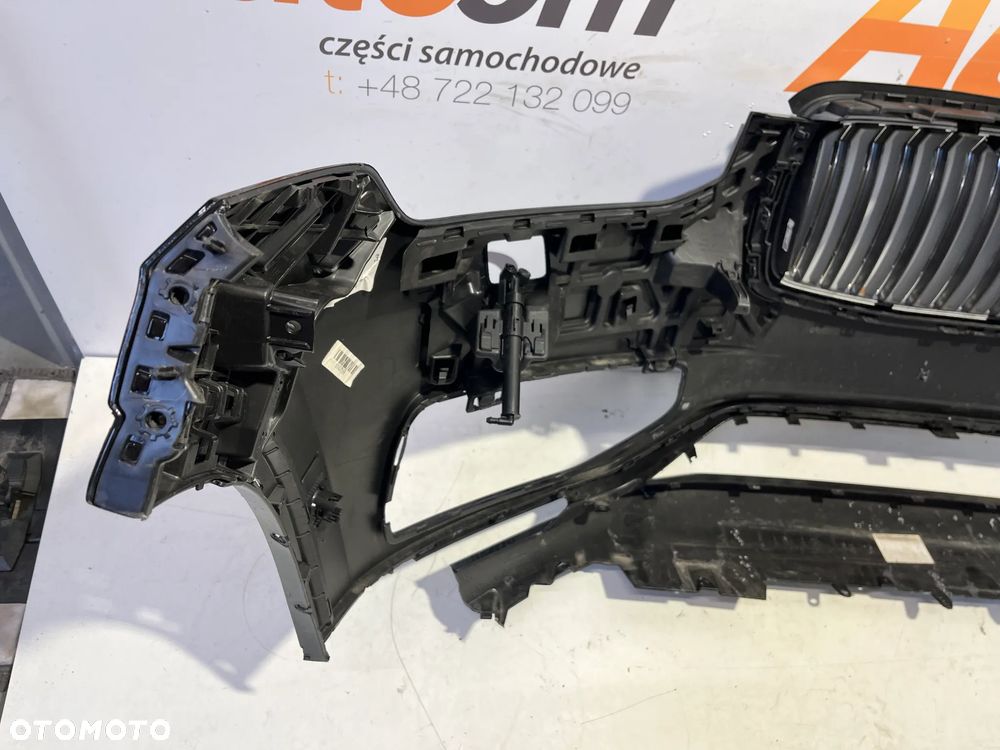 Volvo XC90 zderzak  Maskownica / Grill / Atrapa górna chłodnicy - 9