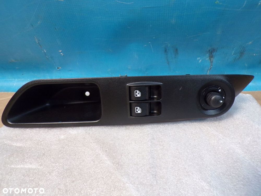 Iveco DAILY 14- przełącznik sterownik panel szyb 5802804532 LEWY NOWY - 2