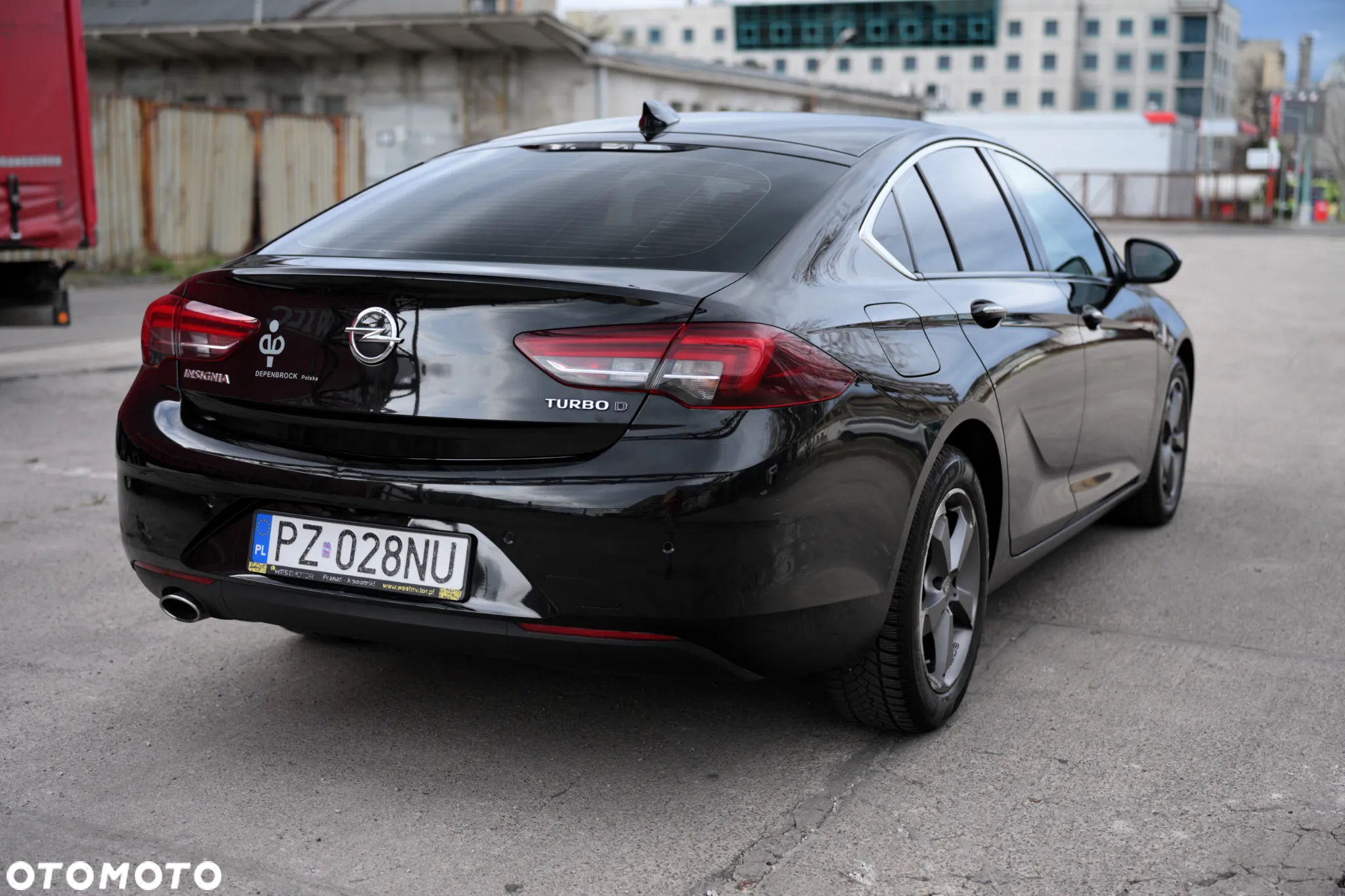 Opel Insignia 2.0 CDTI Executive S&S - 23