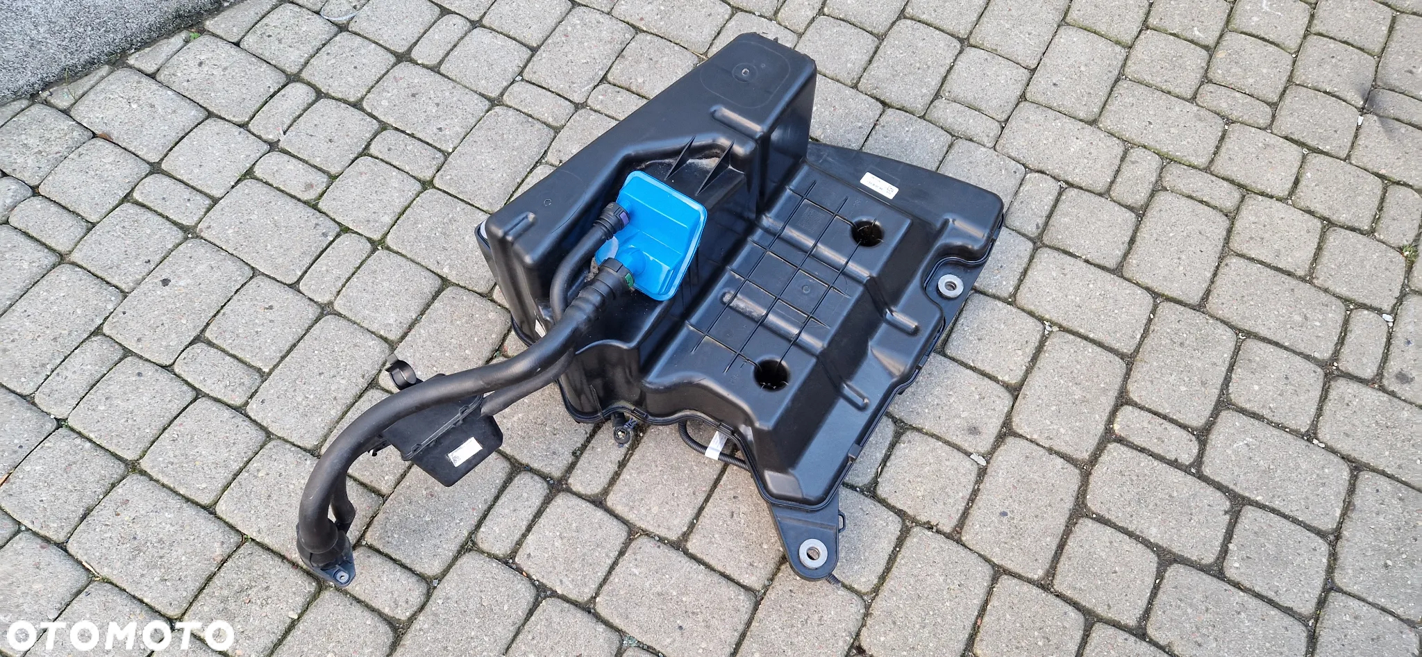 AUDI A5 a4 8W ZBIORNIK ADBLUE IDEAŁA 8W0131878BH 8W0131969J - 3