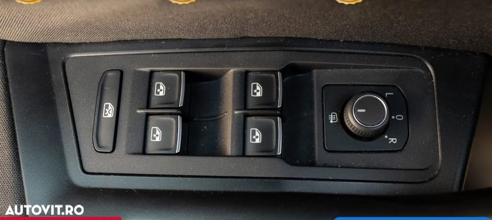 Volkswagen T-Roc 2.0 TDI DSG Sport - 6