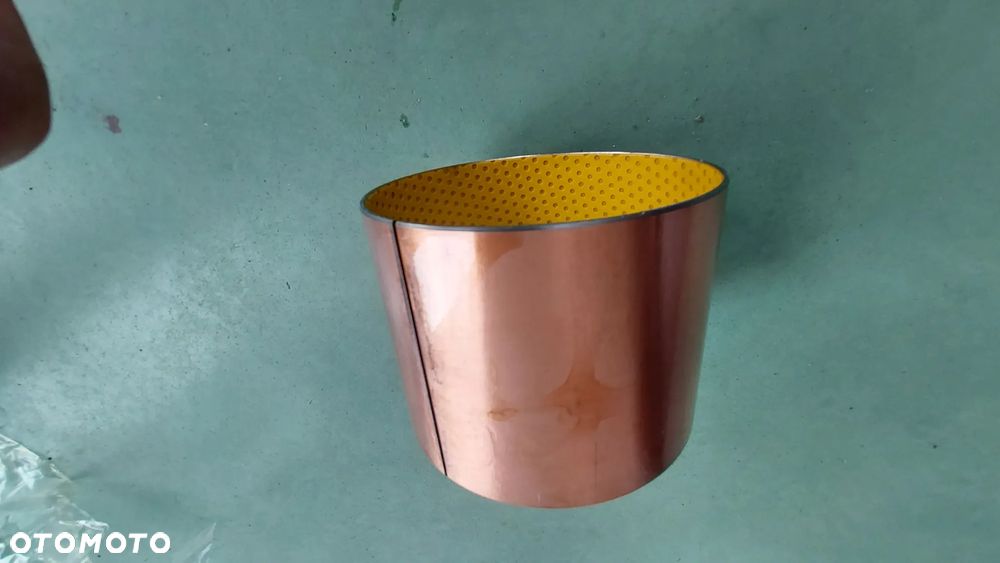 Tuleja obrotnicy do wózka widłowego fi 125 , fi 120 mm - 2