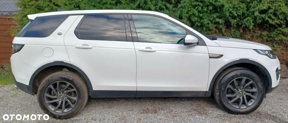 Land Rover Discovery Sport - 2