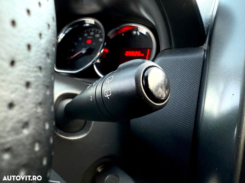 Dacia Duster 1.2 TCe 4x2 Laureate - 21