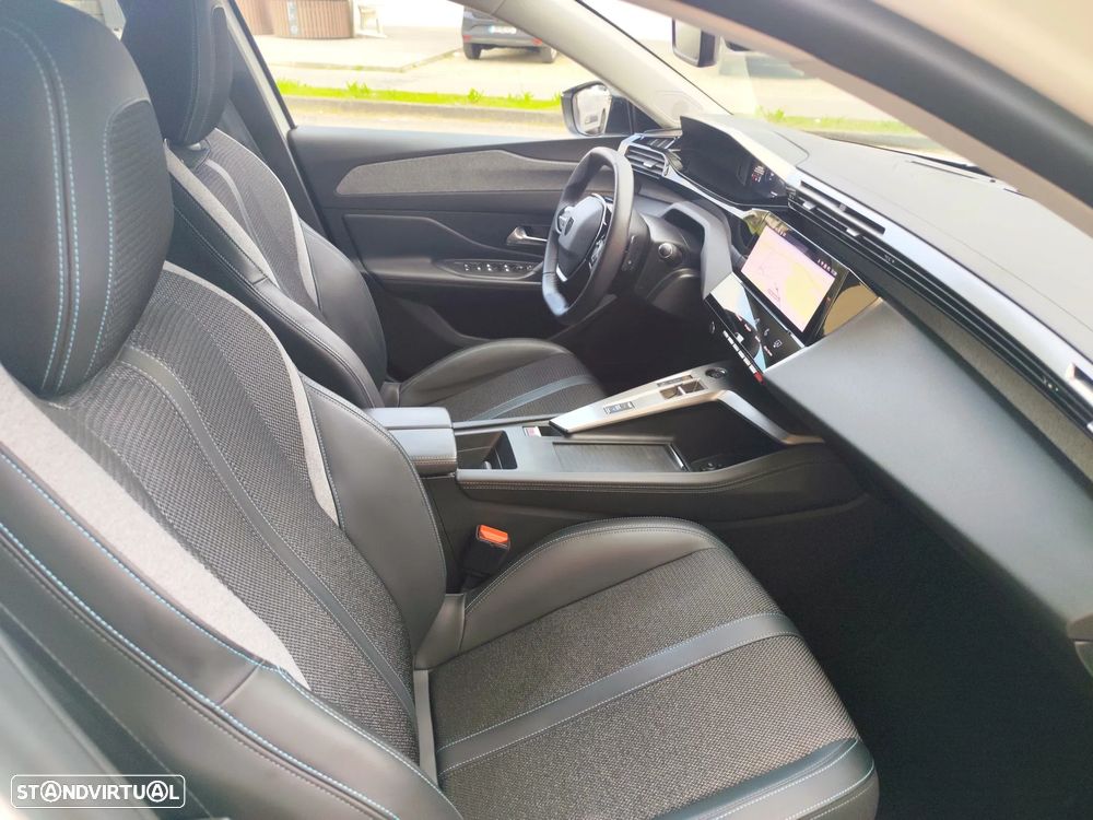 Peugeot 308 SW BlueHDi 130 EAT8 Allure - 15