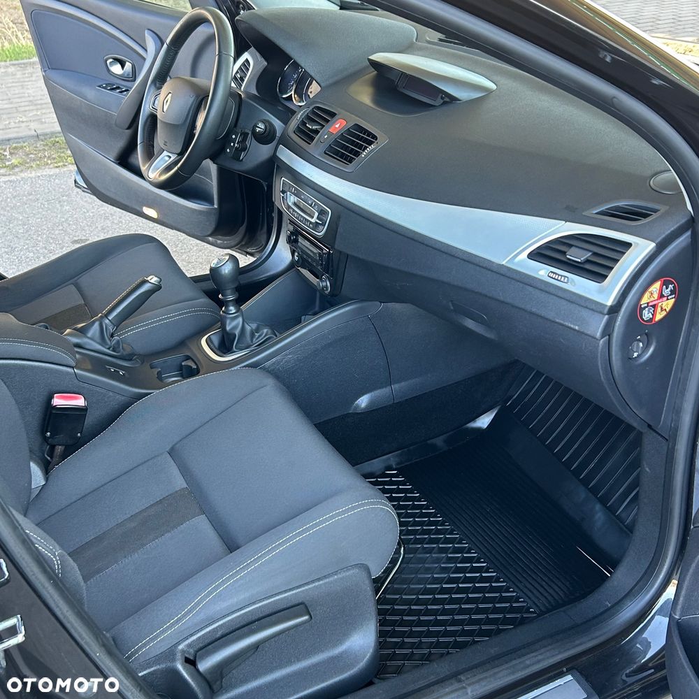 Renault Megane 1.6 16V 110 Paris Business - 13