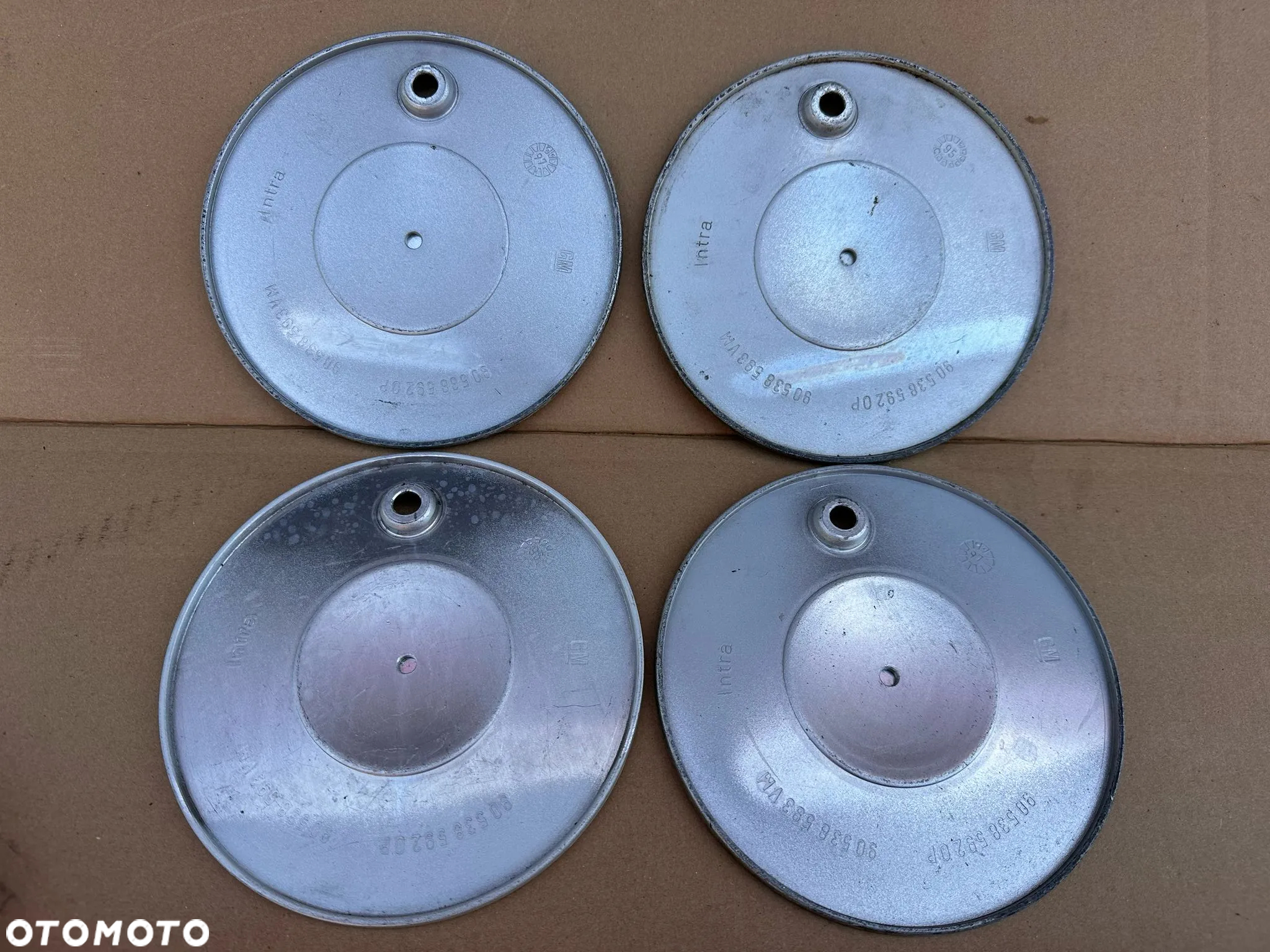 Dekielki emblematy Opel / 90 538 5920P / Komplet - 6