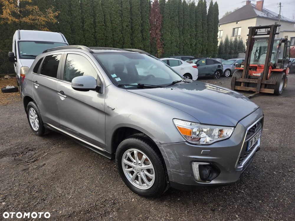 Mitsubishi ASX 1.8 DID Invite 4WD AS&G - 23