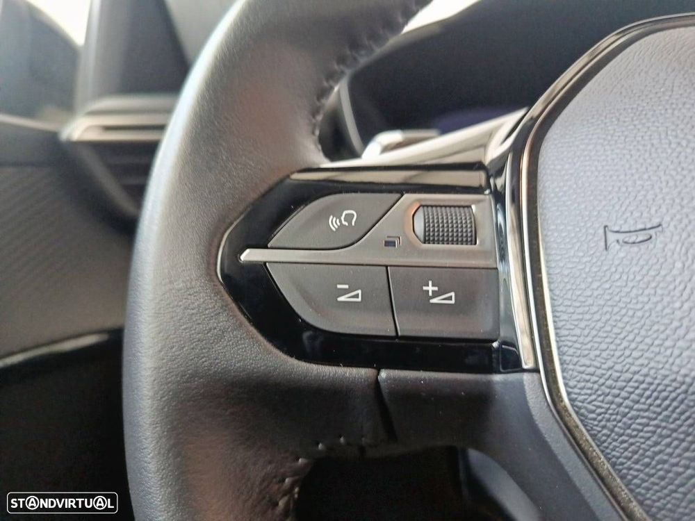 Peugeot 208 1.2 PureTech Allure EAT8 - 16