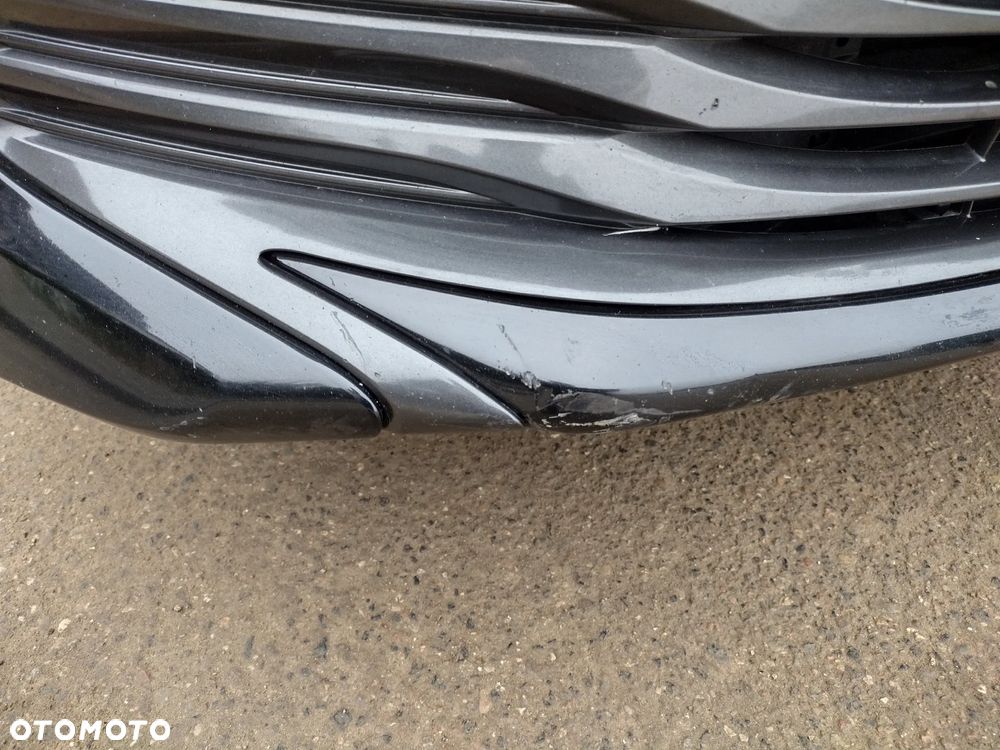Toyota Camry 2.5 Hybrid Comfort CVT - 21