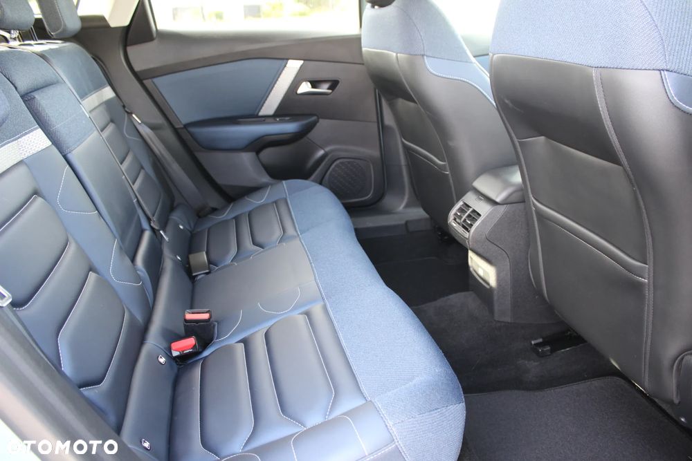 Citroën C4 1.2 PureTech Shine S&S - 9