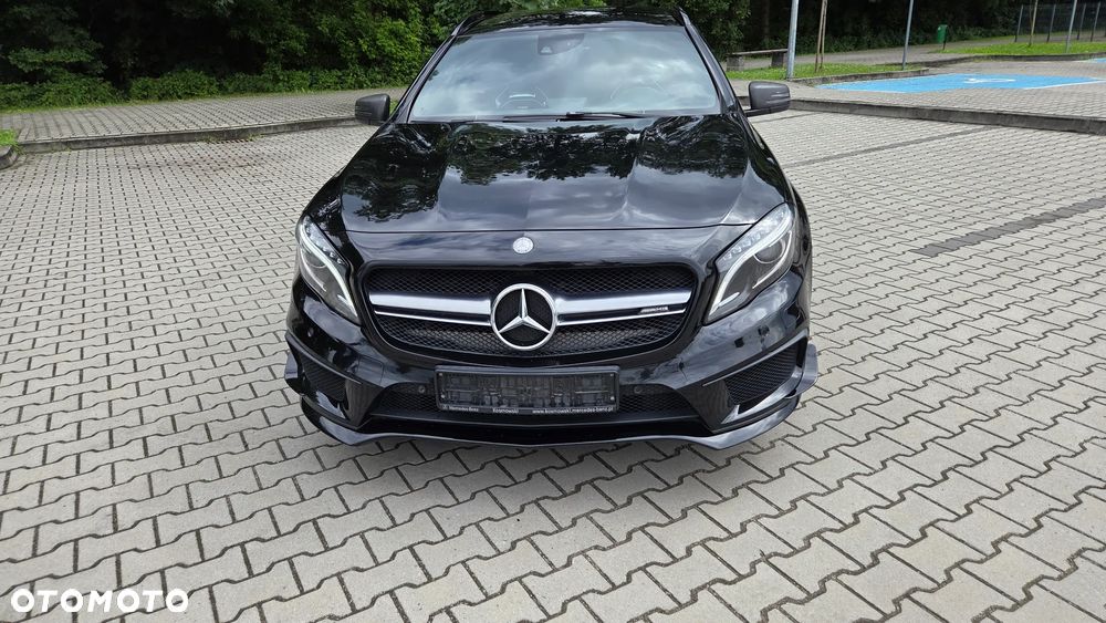 Mercedes-Benz GLA 45 AMG 4-Matic - 14