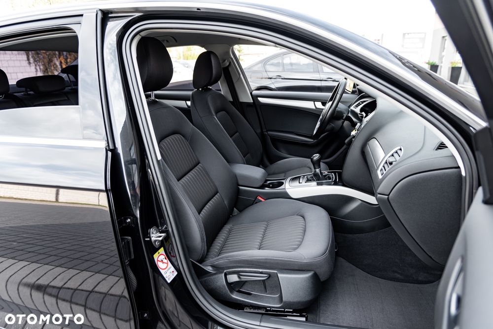 Audi A4 Limousine 1.8 TFSI Attraction - 27