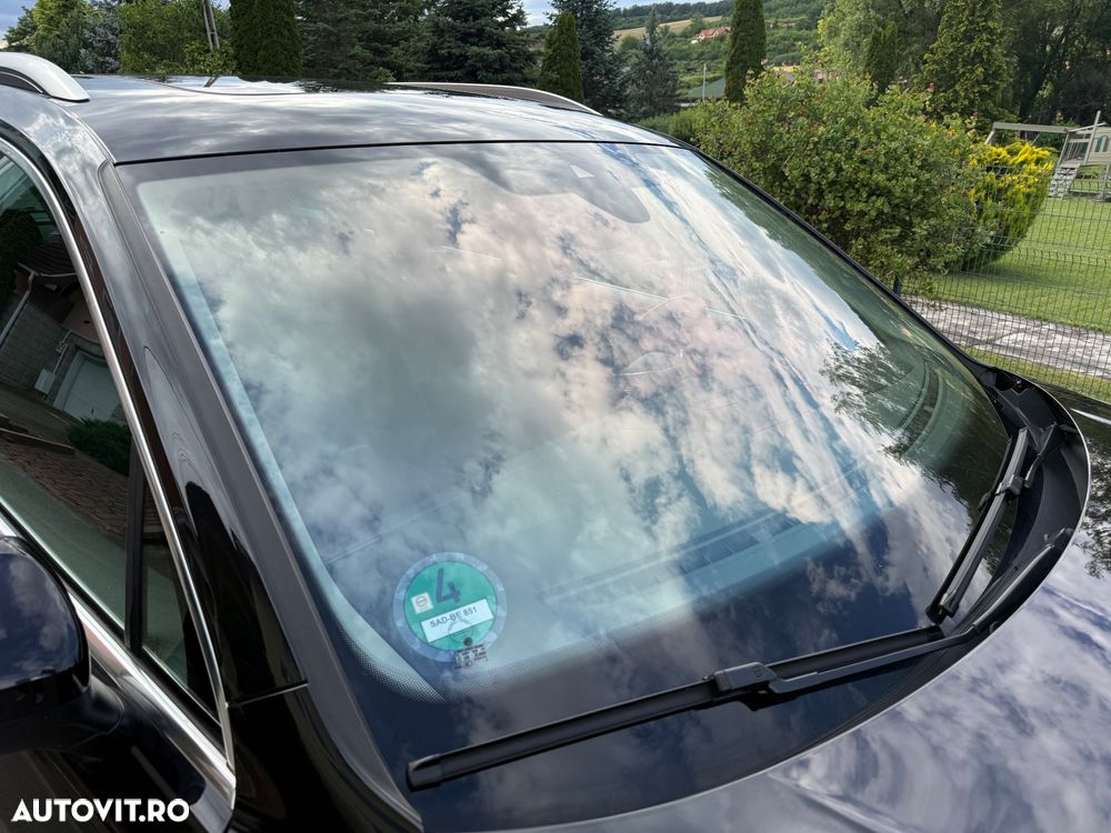 Volkswagen Tiguan - 15