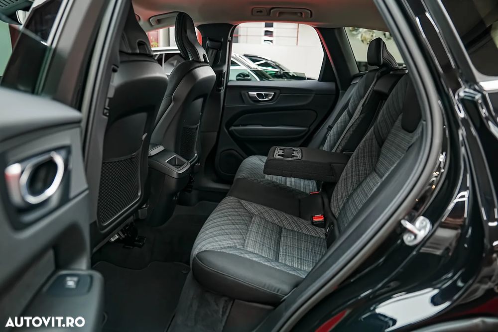 Volvo XC 60 B4 D Core - 6