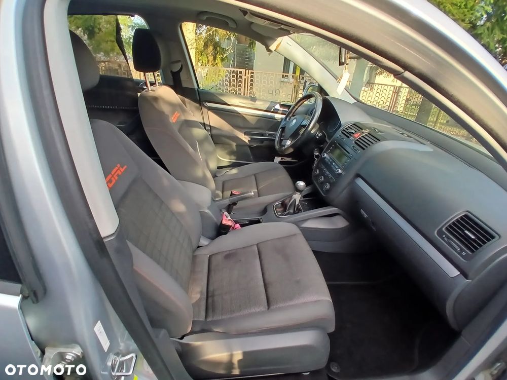 Volkswagen Golf 1.9 TDI Goal - 12
