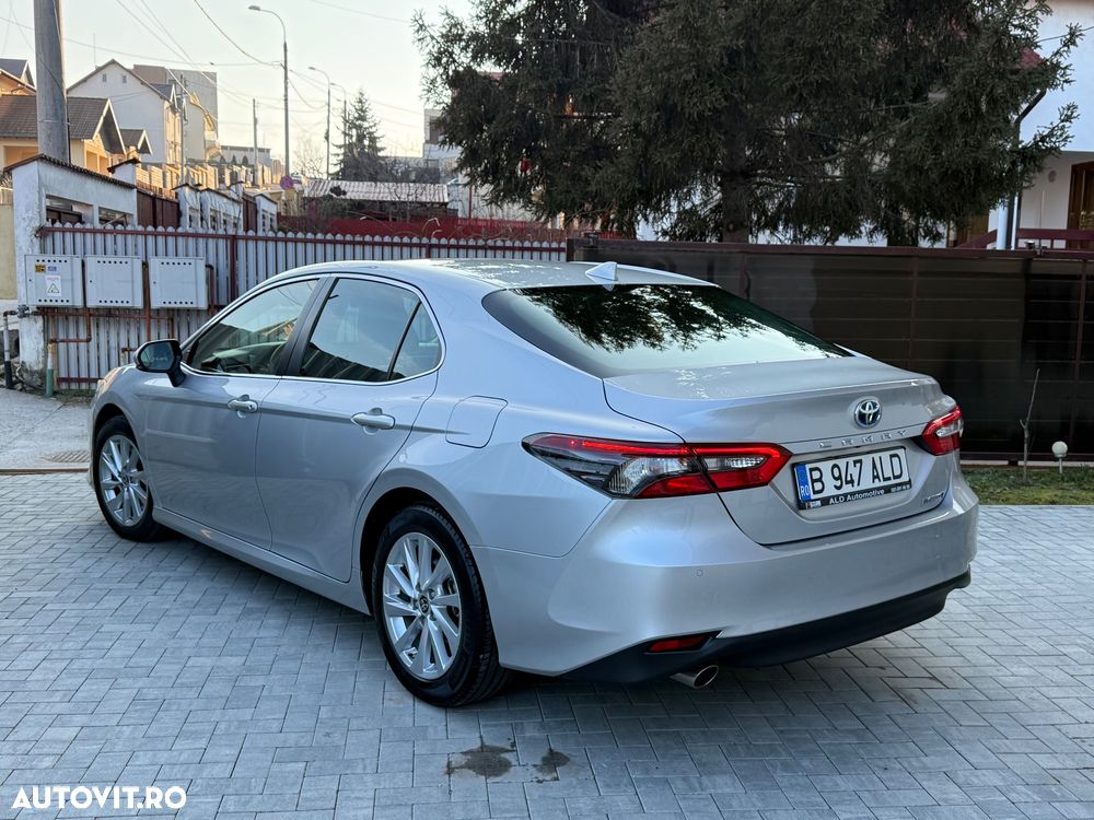 Toyota Camry 2.5 Business - 2