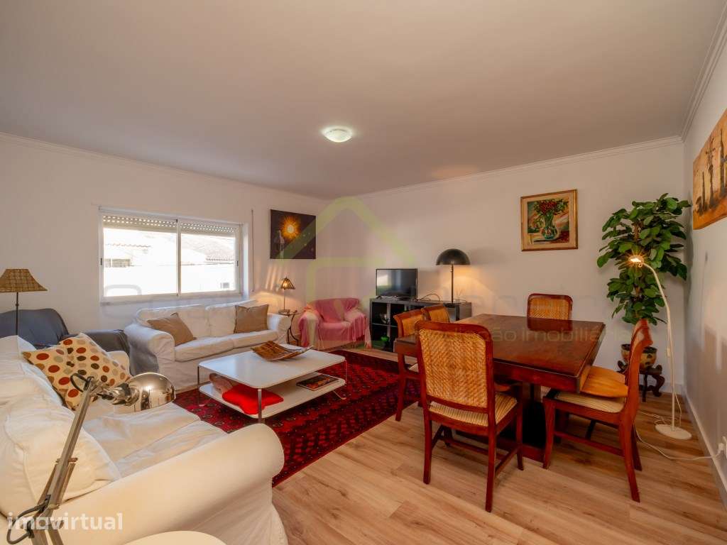 Apartamento remodelado na Alapraia - Estoril - Grande imagem: 2/28