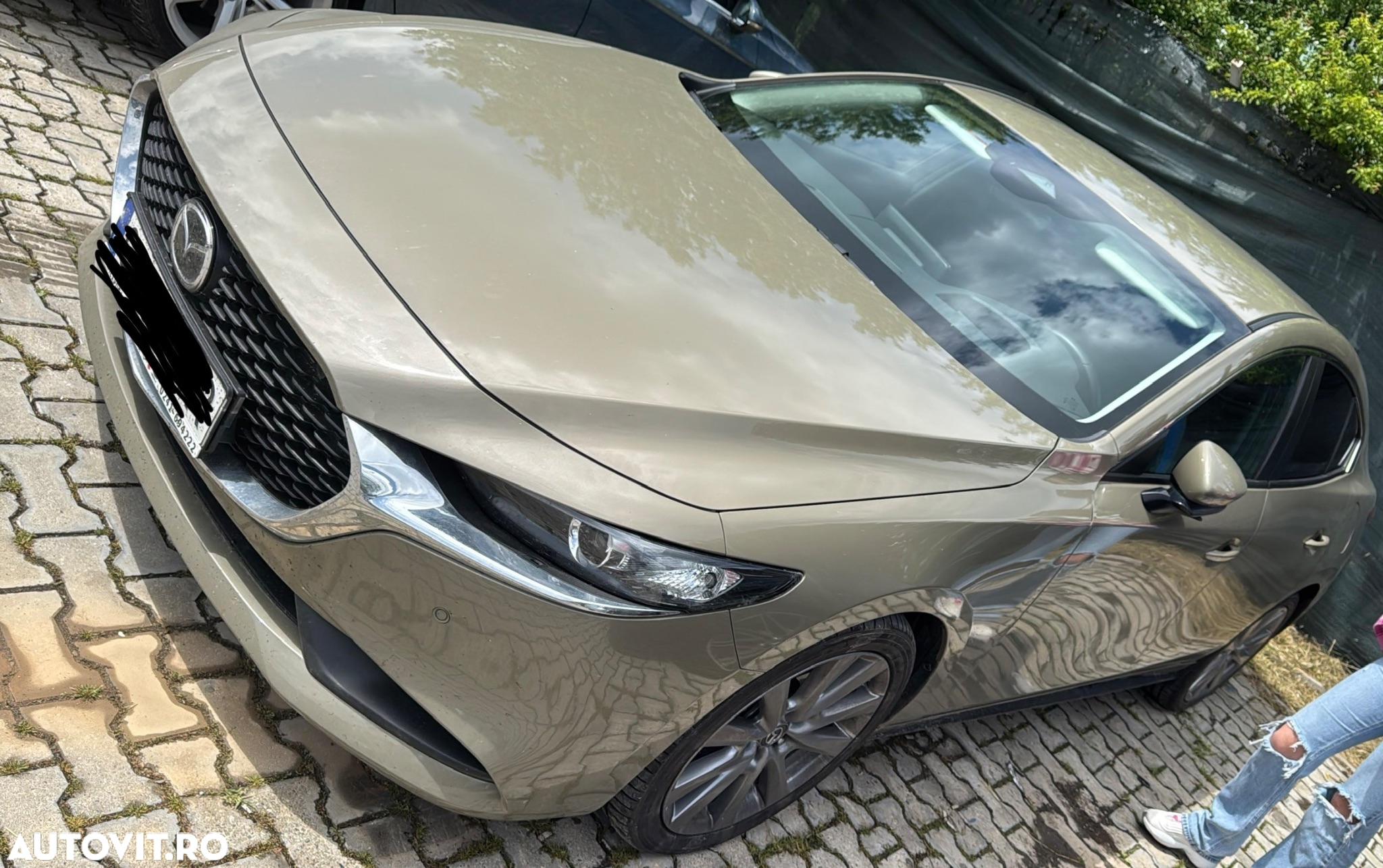 Mazda 3 e-Skyactiv G150 AT MHEV Exclusive-Line - 4