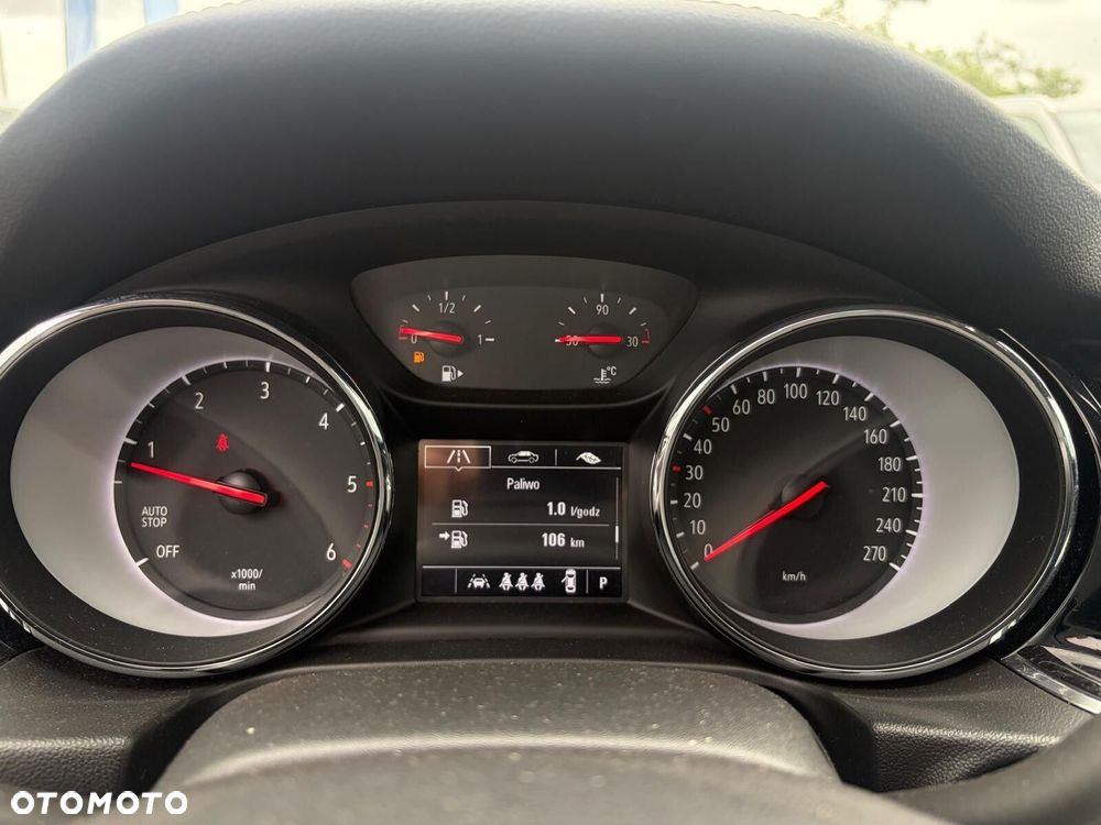 Opel Insignia - 13