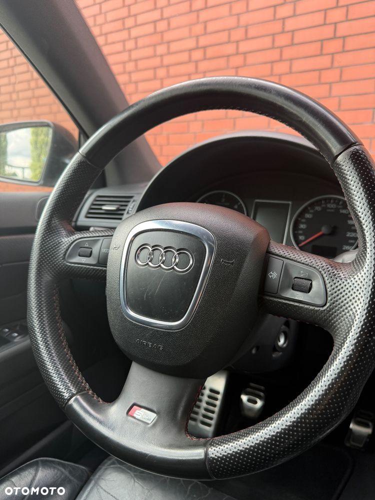 Audi A4 Avant 3.0 TDI DPF quattro - 19