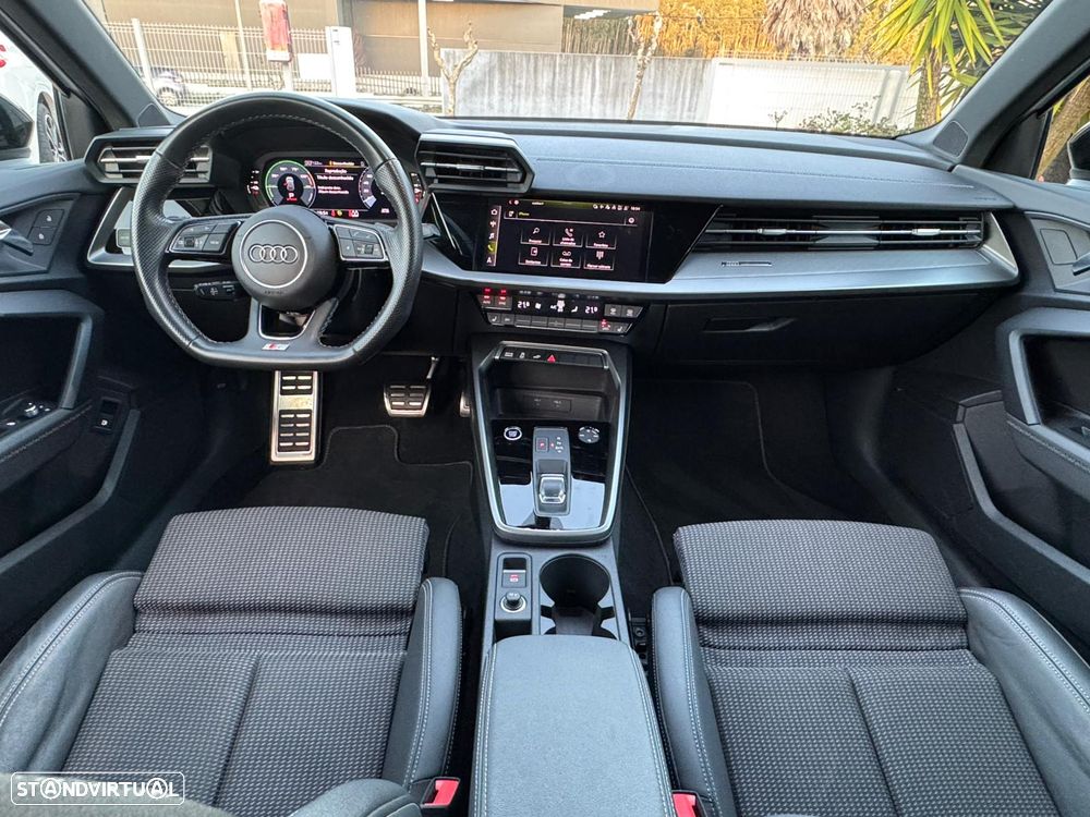 Audi A3 Sportback 45 TFSIe S tronic S line - 24