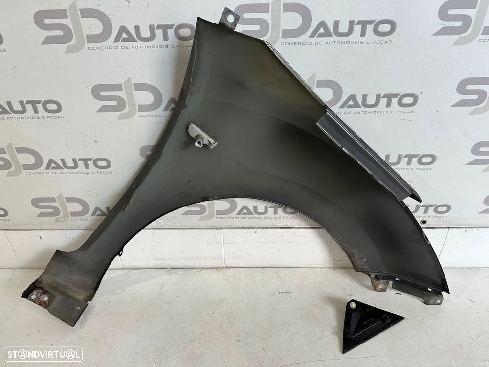 Guarda Lamas Esquerdo - Hyundai i30 II - 3