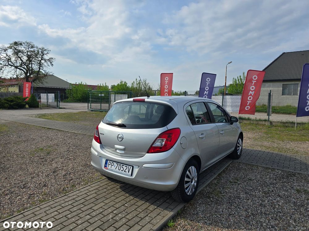 Opel Corsa 1.4 16V Edition - 6