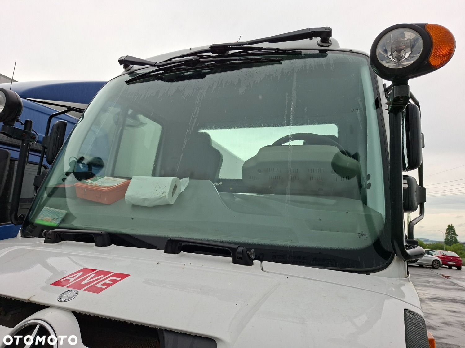 MIKANN Unimog U527 4X4 - 36