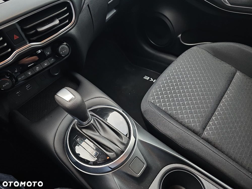 Nissan Juke 1.0 DIG-T Acenta DCT - 19