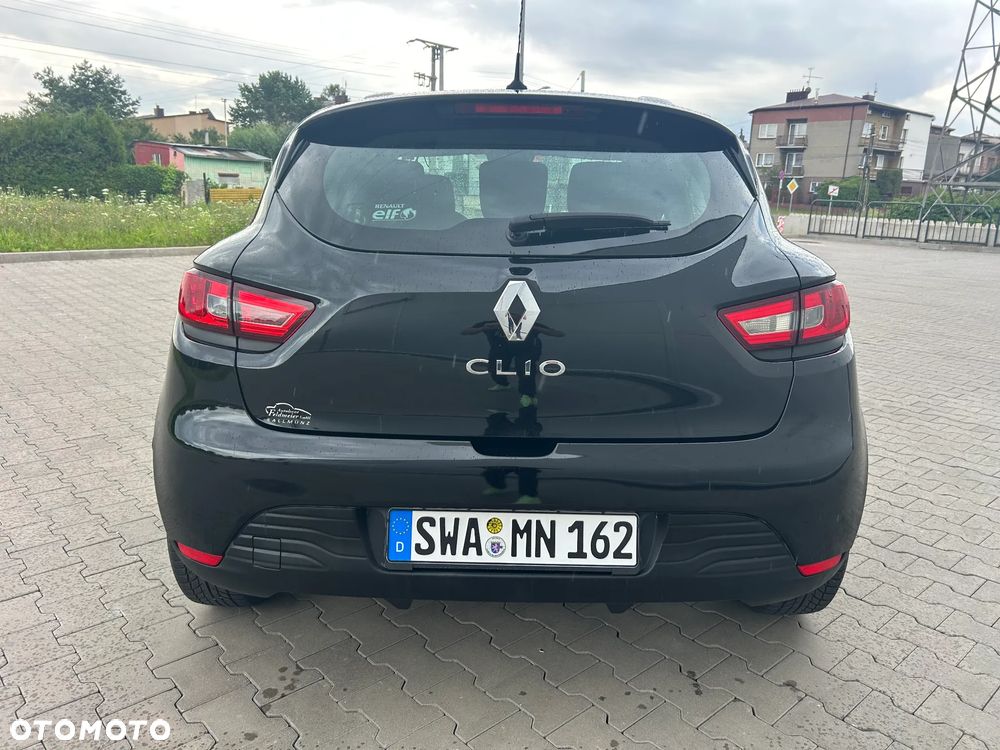 Renault Clio 1.2 16V 75 Business - 15