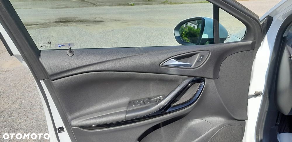 Opel Astra - 26
