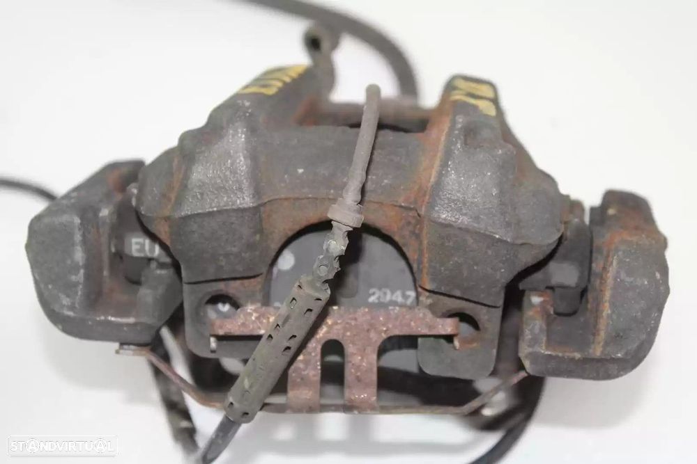 PINÇA TRAVÃO TRASEIRA DIREITA BMW 1 2018 -T.D. - 2