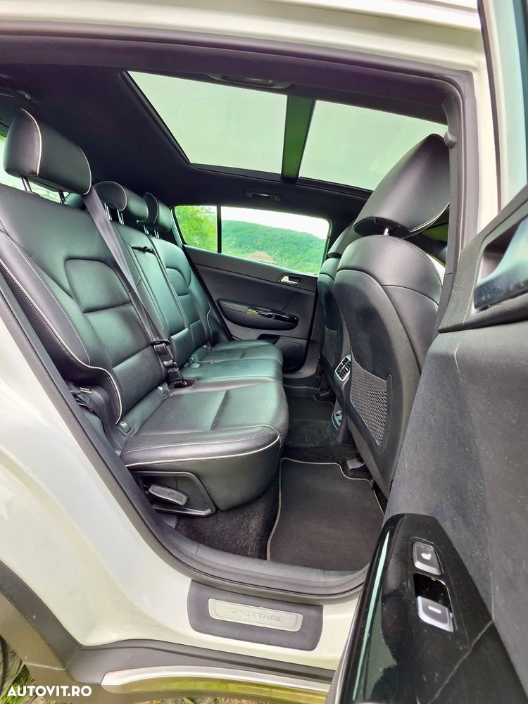 Kia Sportage 1.7 CRDI 2WD ISG Aut. GT Line - 12