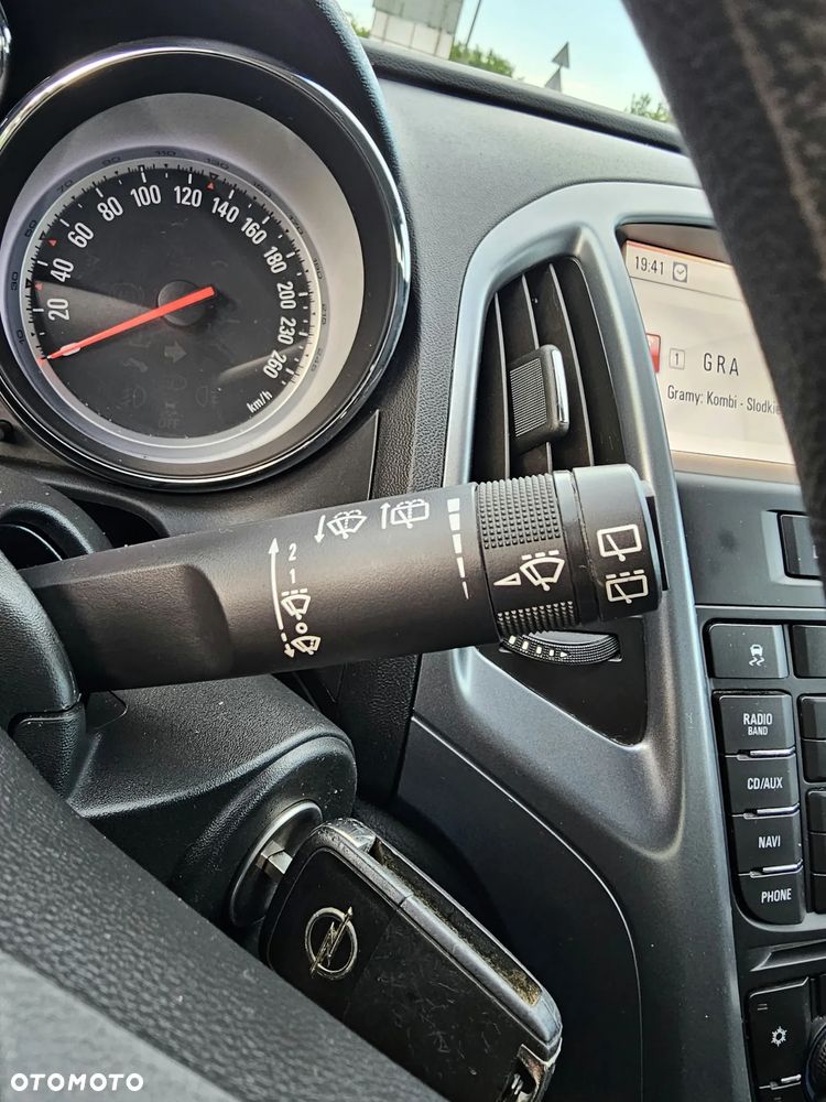Opel Astra - 22