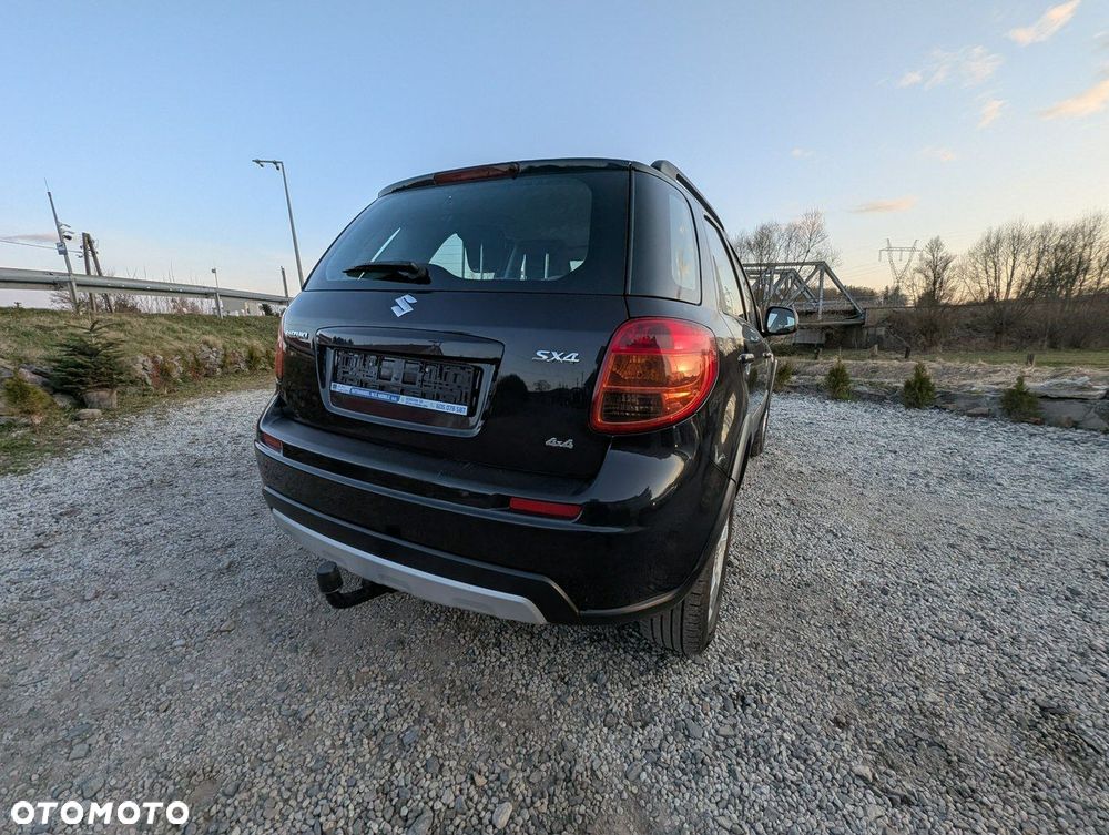 Suzuki SX4 - 9