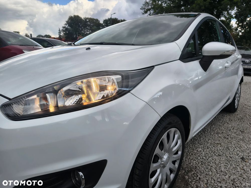 Ford Fiesta 1.25 Celebration - 11