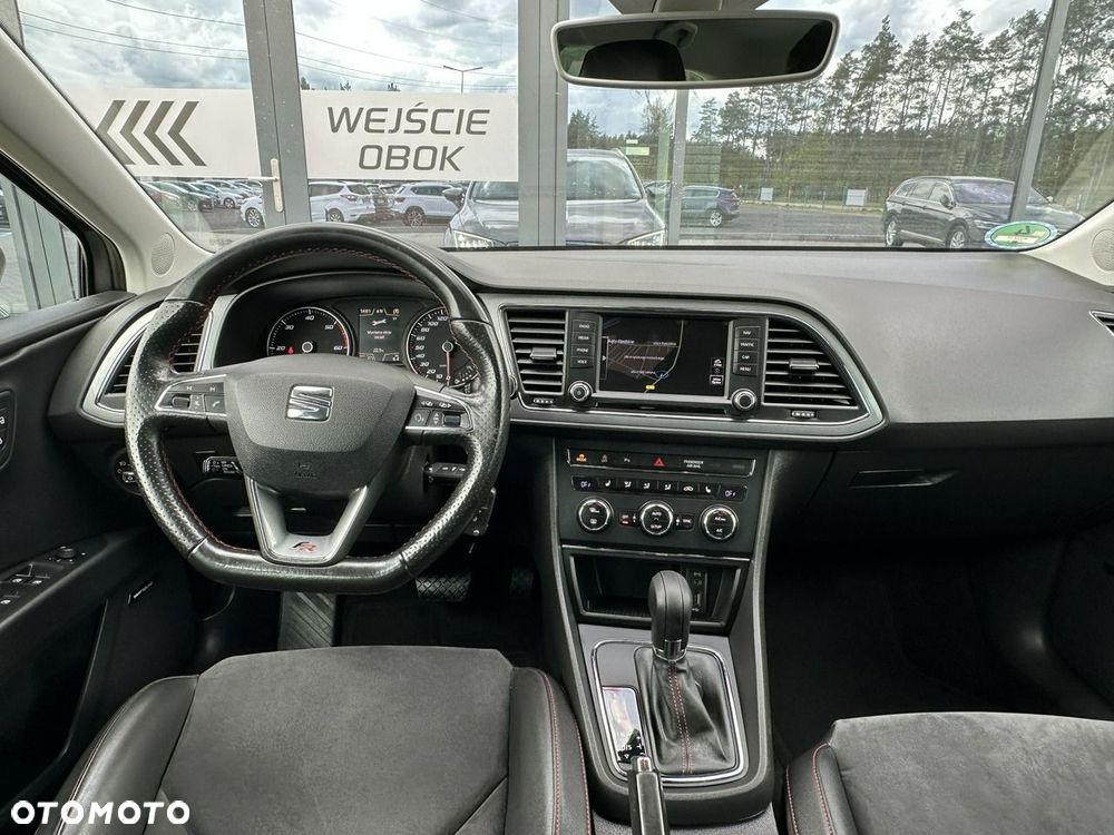 Seat Leon Sportstourer 2.0 TDI DPF DSG FR - 9