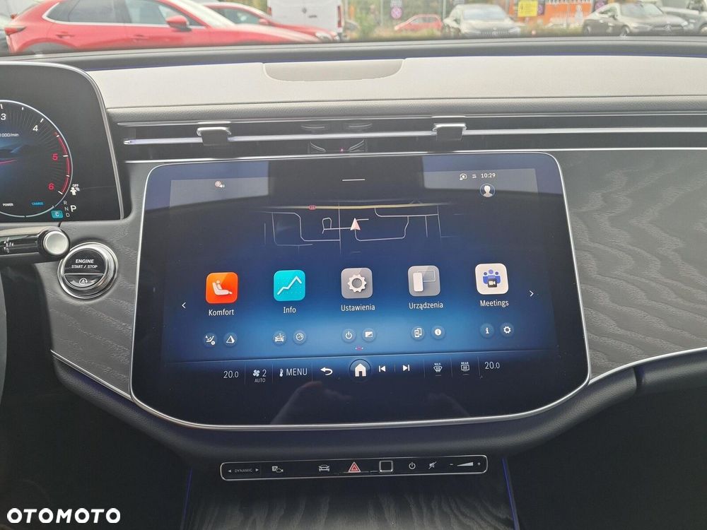 Mercedes-Benz Klasa E - 24