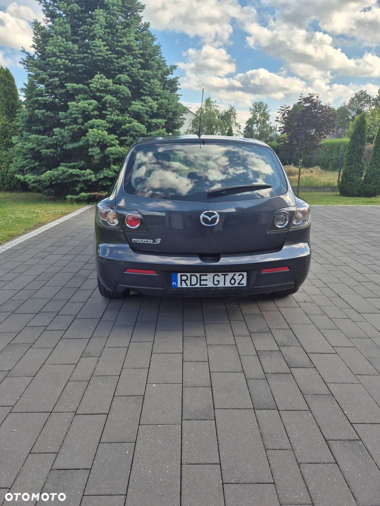 Mazda 3 - 4