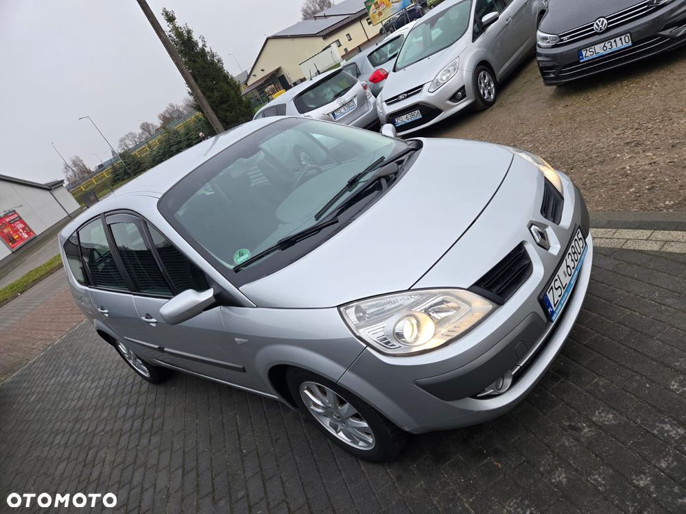 Renault Scenic - 16