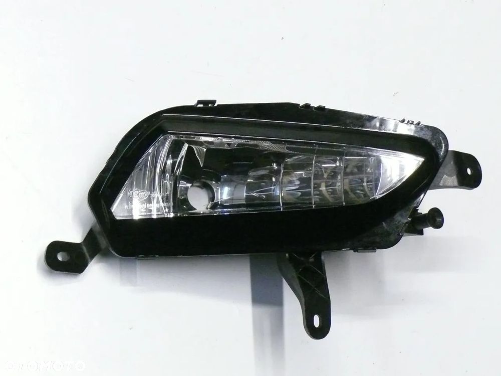 HALOGEN PRAWY OPEL ASTRA V K 2015 2019 - 1