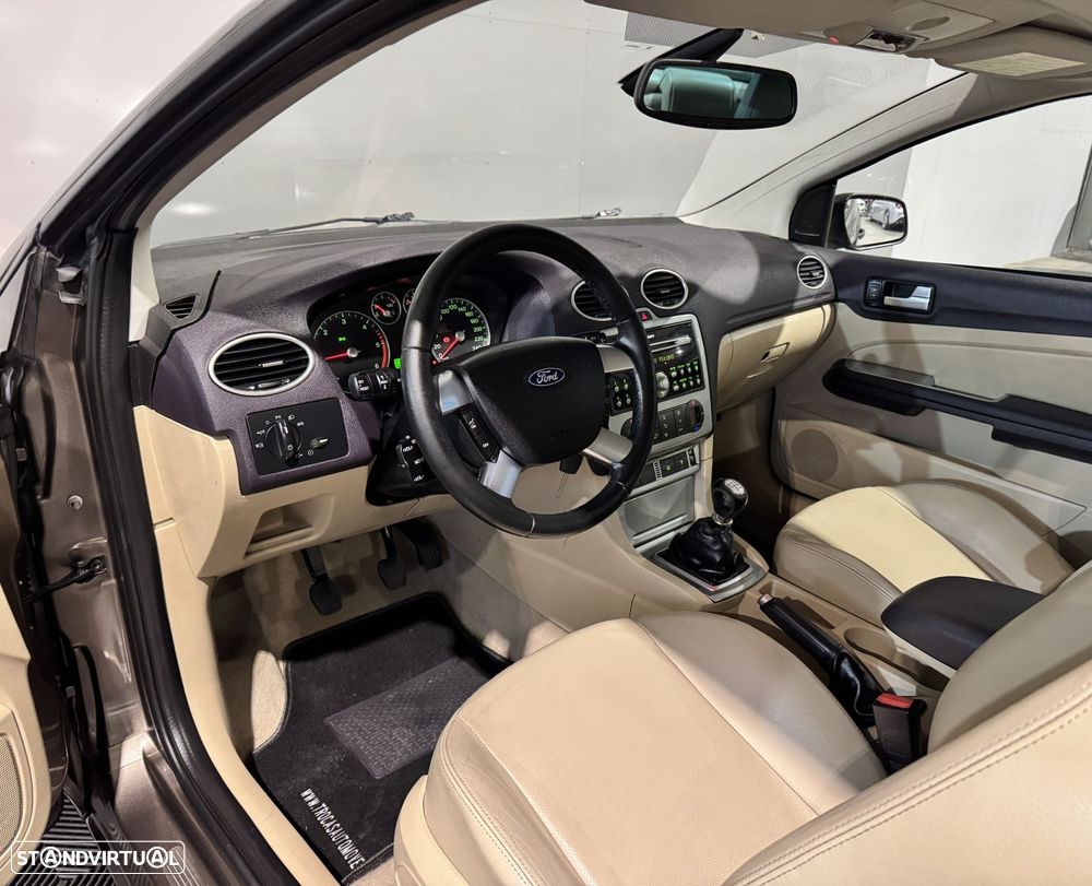 Ford Focus CC - 37