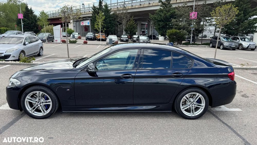 BMW Seria 5 525d xDrive - 9
